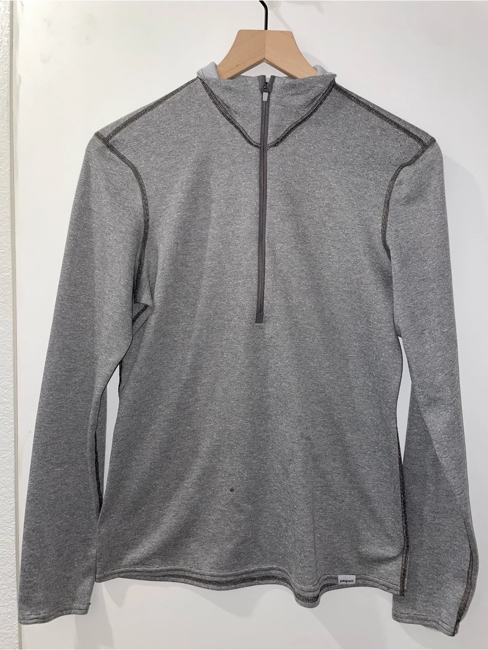 Patagonia Capilene 3 Midweight Zip-Neck | Women’s Medium | Quarter Zip | Grey